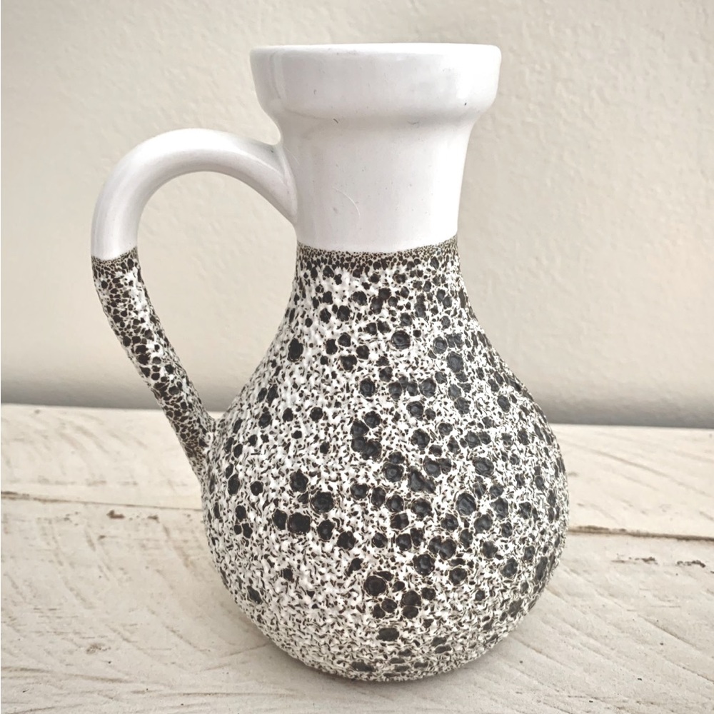 Vintage Pottery Douglas Ferguson Collection 1985 Signed